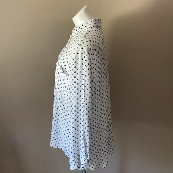 Per se White And Black Arrow Plus Size 1X Long Sleeve Buttoned Down Shirt Blouse - Picture 3 of 8